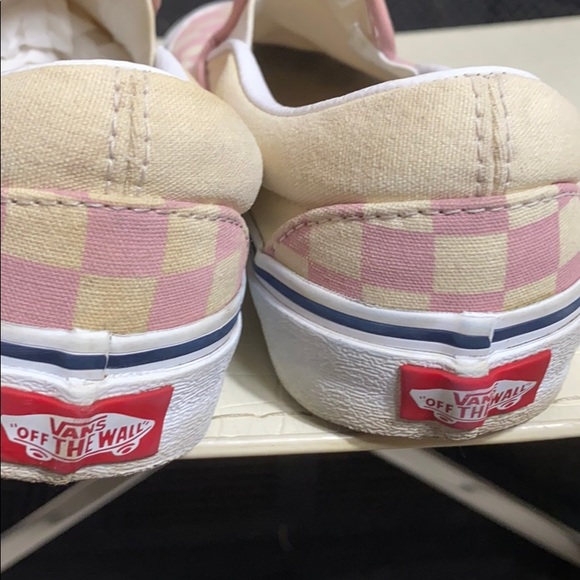 lilac check vans